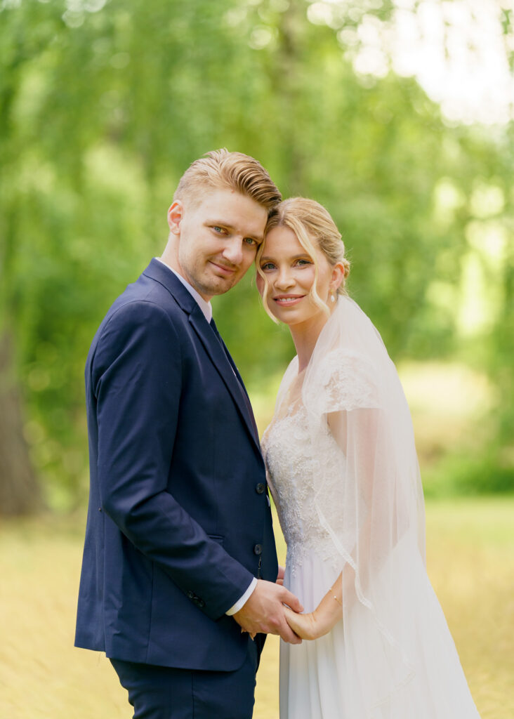bröllop porträtt Husbys-rekarne